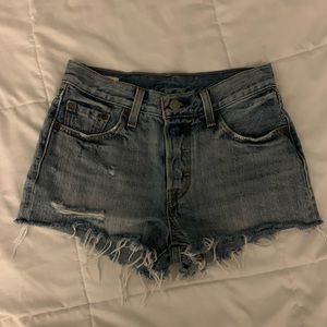 Levi’s 501 shorts
